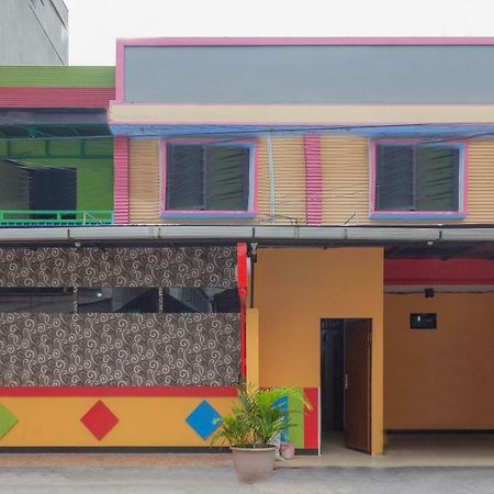 Oyo 649 K68 Residence Jacarta Exterior foto