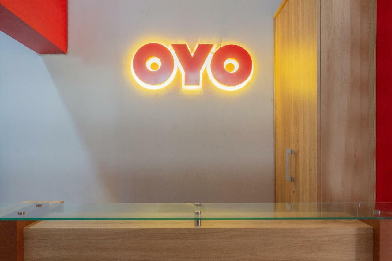 Oyo 649 K68 Residence Jacarta Exterior foto